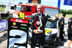 WhatsApp-Image-2025-12-14-at-16.42.49