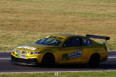 7M4A1716