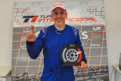 artacho-pole