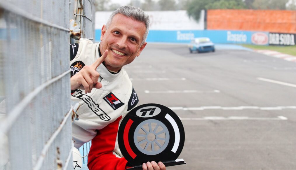 3 DE 5 POLES PARA “EL DOC”