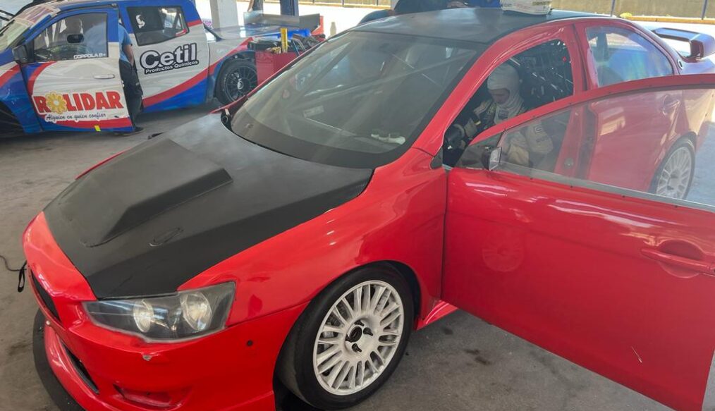 MITSUBISHI SE SUMA PARA EL GP 300 CARRERAS