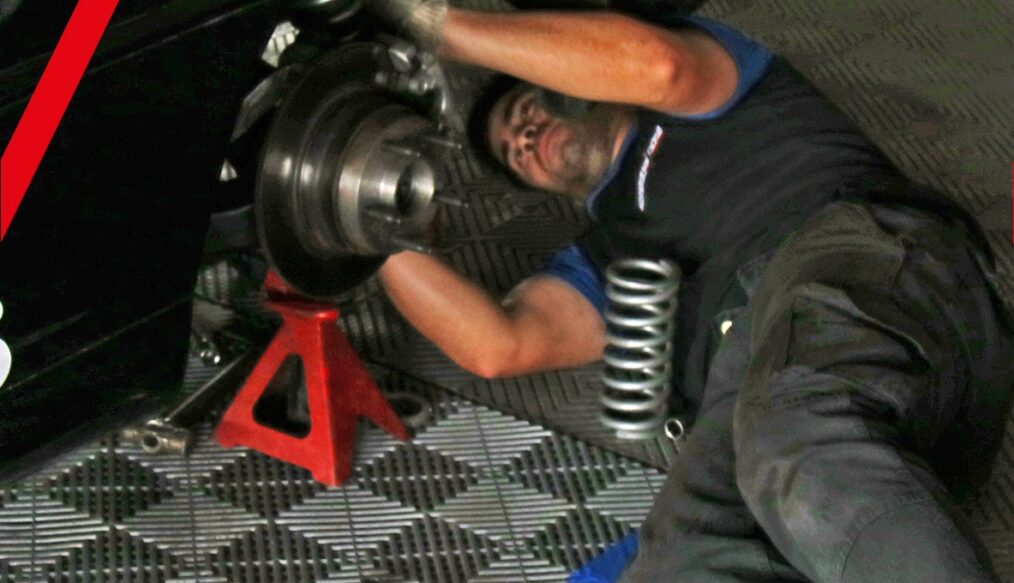 FELIZ DIA DEL TRABAJADOR