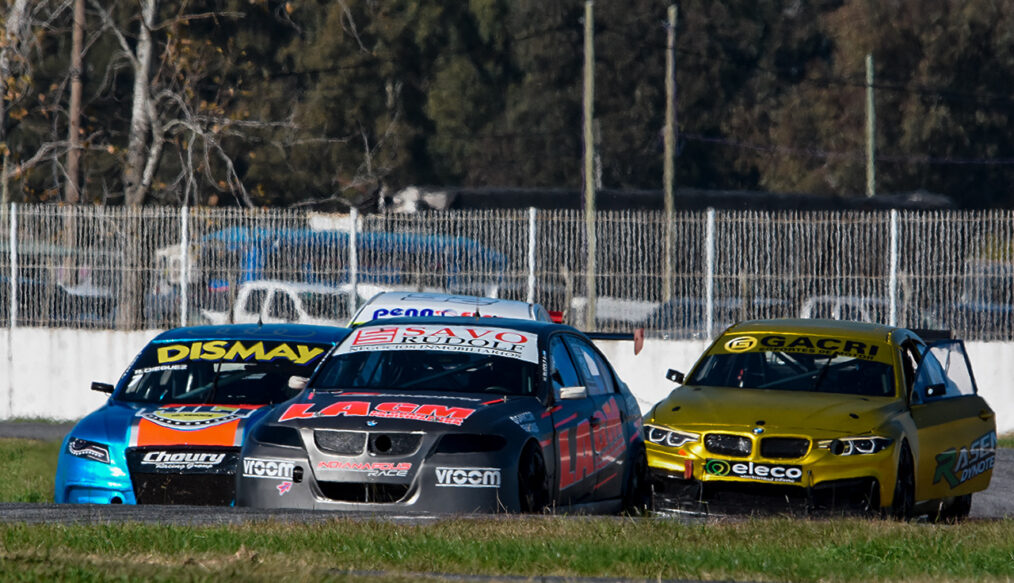 RUDOLF QUIERE IR POR MAS