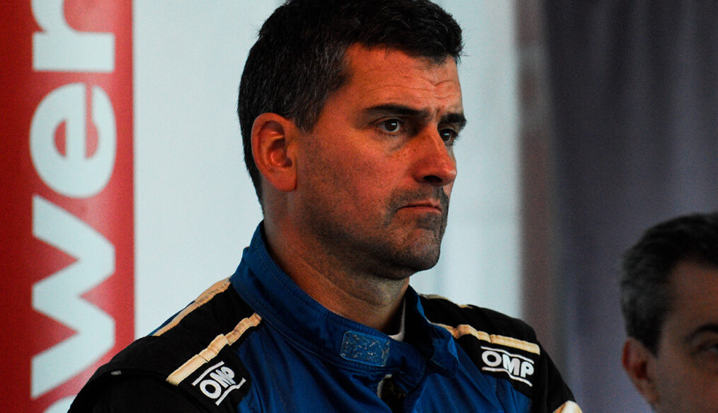 SAVINO REPITIÓ POLE POSITION