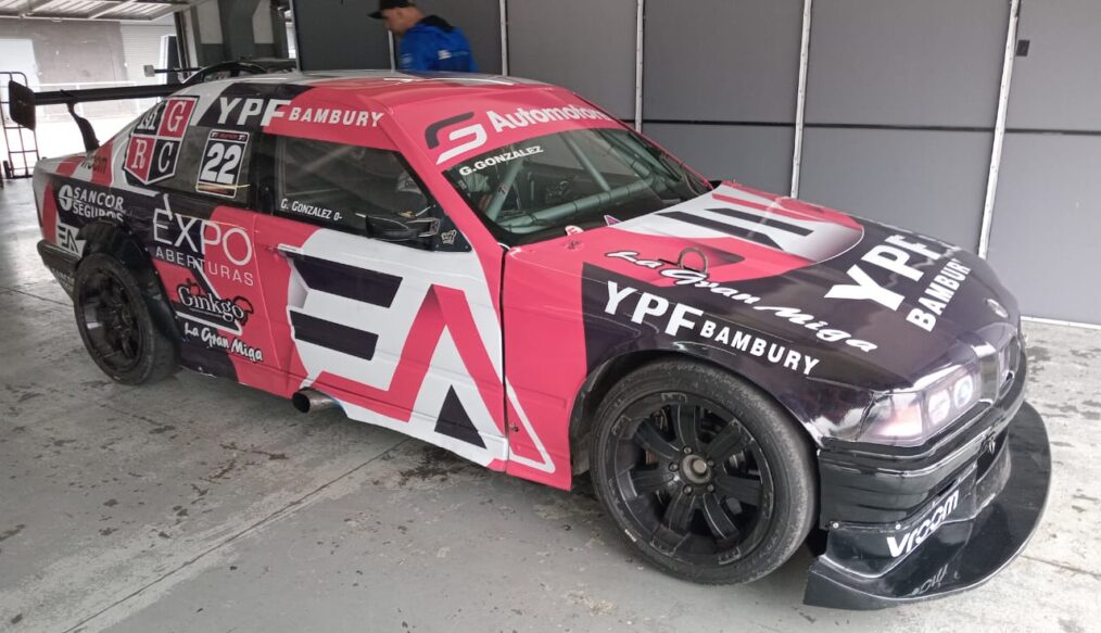 RUIDO DE PILOTOS Y MOTORES EN EL GALVEZ