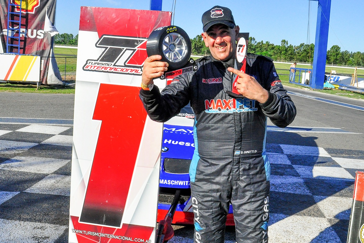 GIROTTI FUE EL POLEMAN DE LA NOVENA