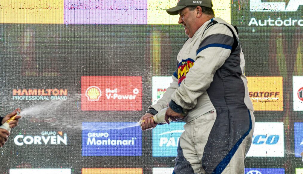 DIEGUEZ VOLVIÓ AL TRIUNFO