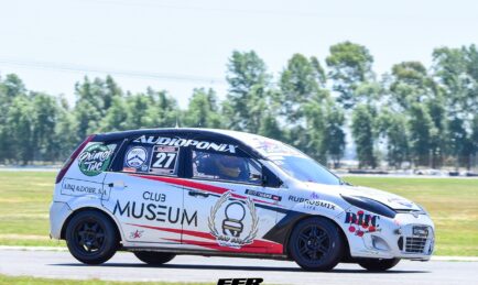 UN PAJARO QUE VOLO EN SU DEBUT