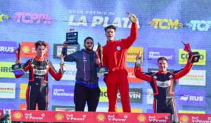 DEBUT TRIUNFAL DE STIER