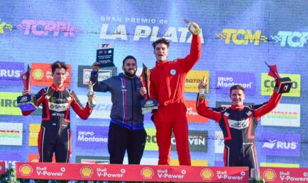 DEBUT TRIUNFAL DE STIER