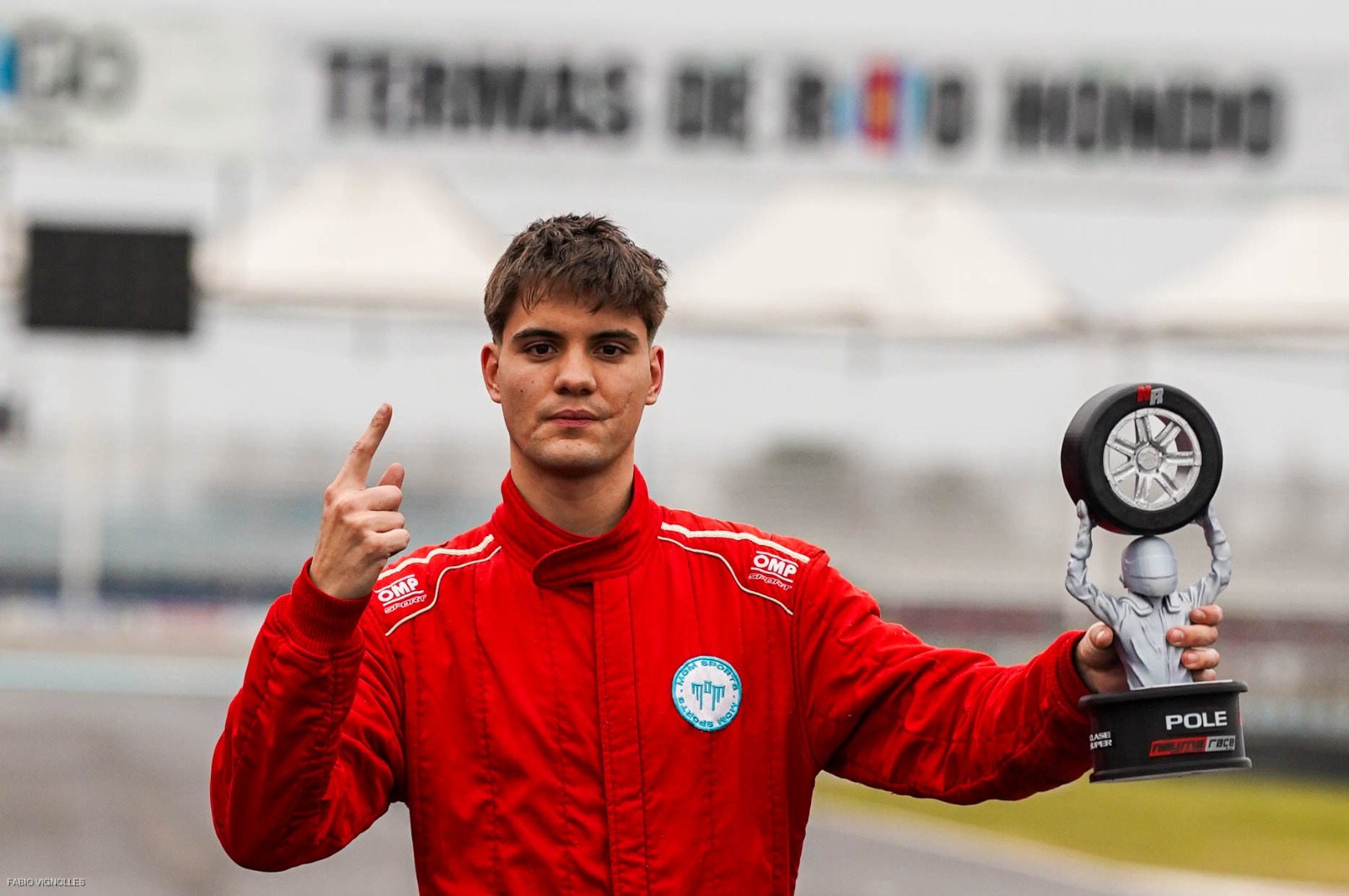 FRANCO STIER, Y UNA POLE HISTORICA