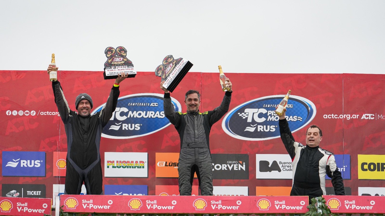 CRESPI, GANADOR ENTRE LOS TITULARES